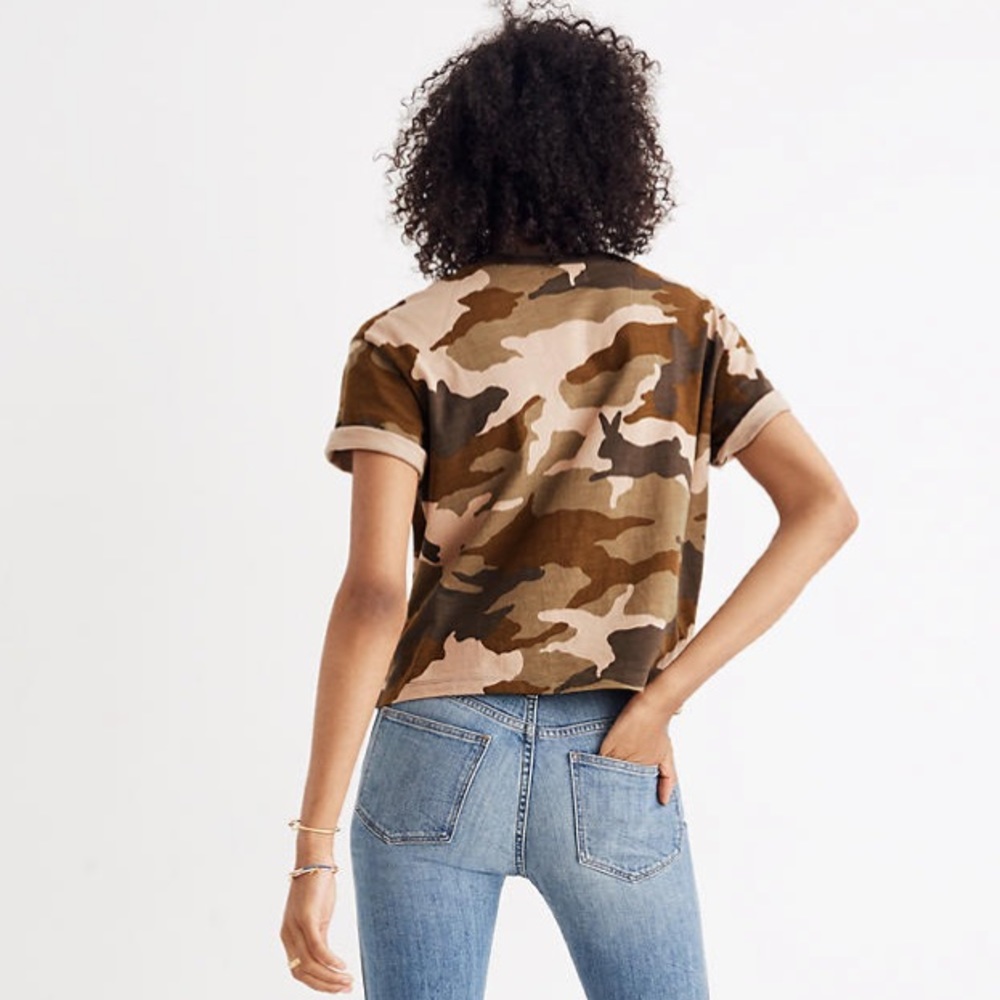 Easy Crop Tee in Cottontail Camo